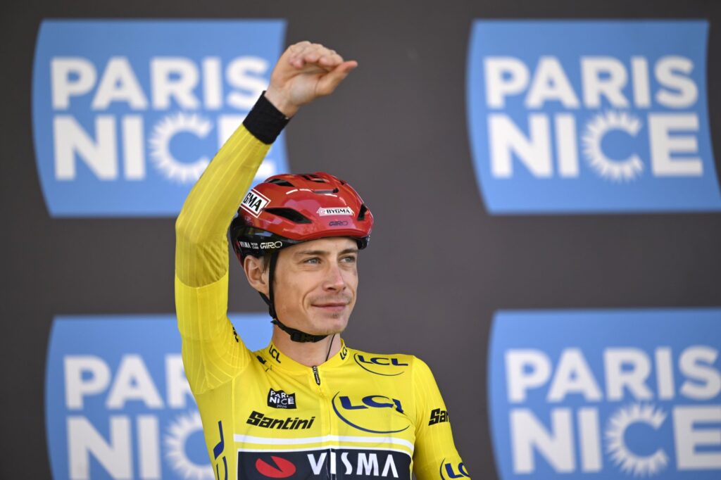 Vingegaard conquista su primera París-Niza con una exhibición histórica