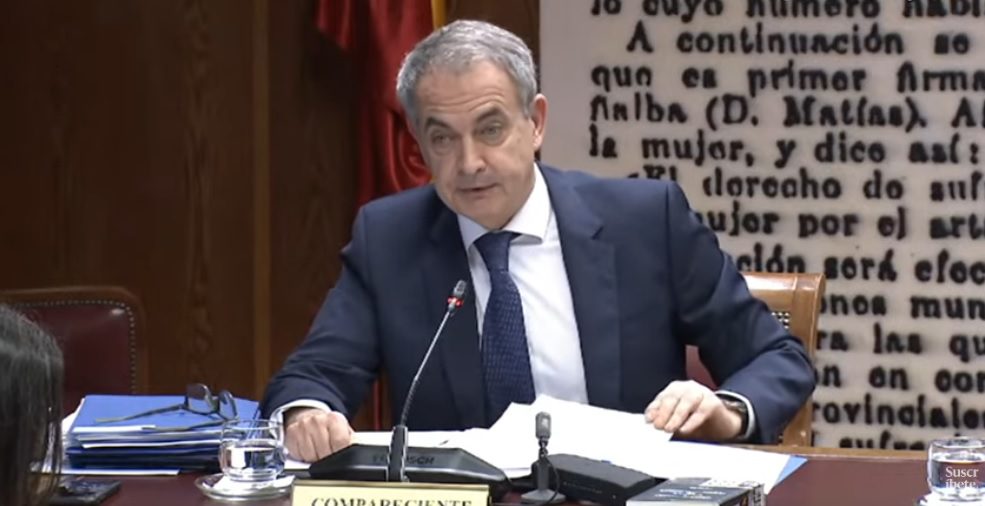 Zapatero niega haber mediado en el rescate de Plus Ultra
