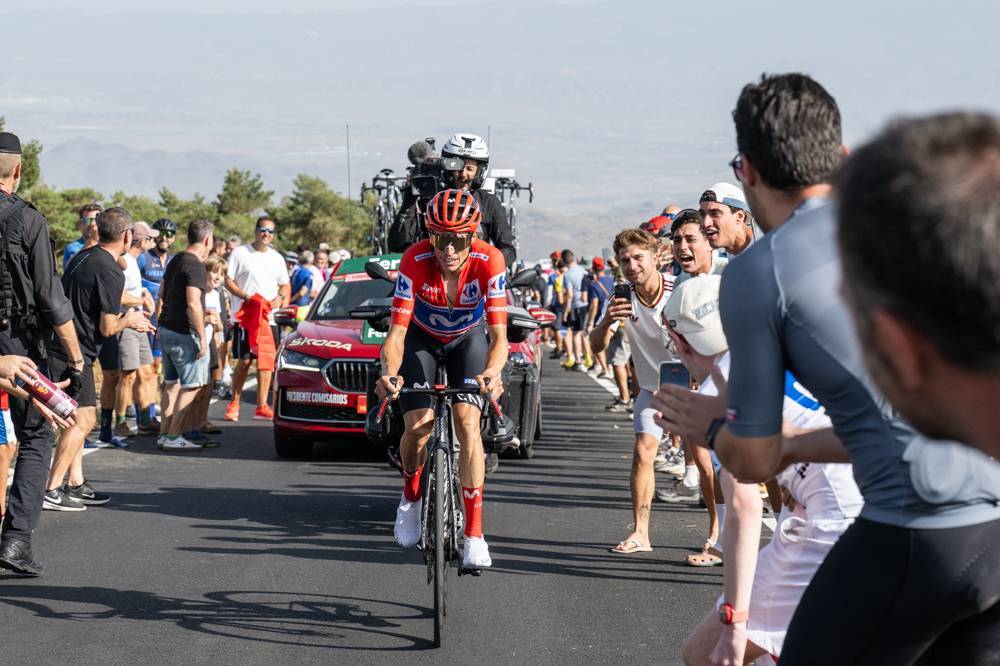 Enric Mas escala posiciones en el ranking UCI